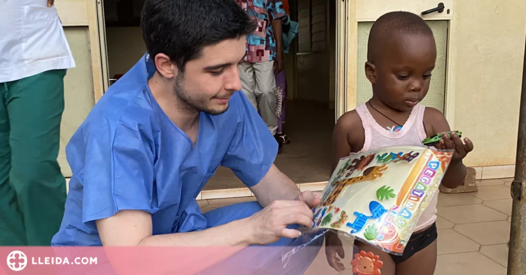 Un cirurgià de l'Arnau de Vilanova en una missió humanitària a l'Àfrica