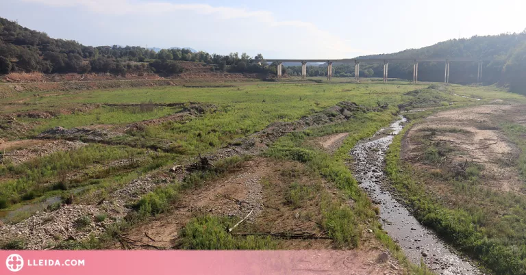 ⏯️ La CHE tallarà l'aigua als regants quan la suma de reserves de Rialb i Oliana estigui per sota del 7%