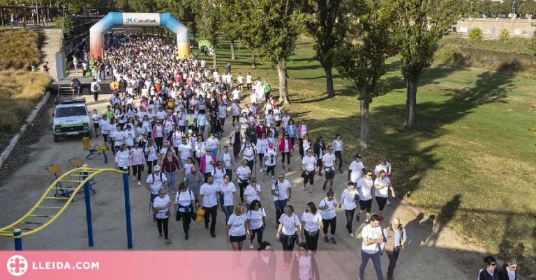 Un miler de persones caminen contra el càncer a Lleida