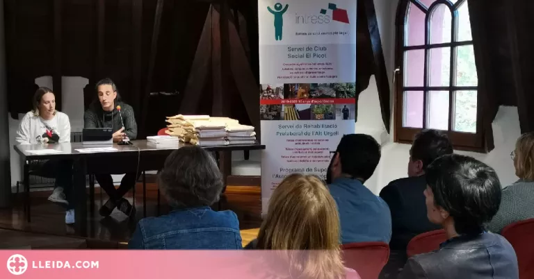 Intress dóna contes amb valors a les escoles i biblioteques de l’Alt Urgell