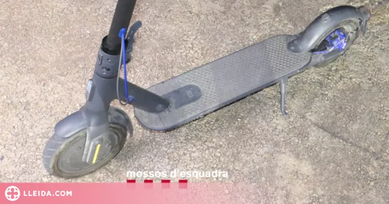 Multat després d'accidentar-se a l'N-340 mentre conduïa begut un patinet elèctric