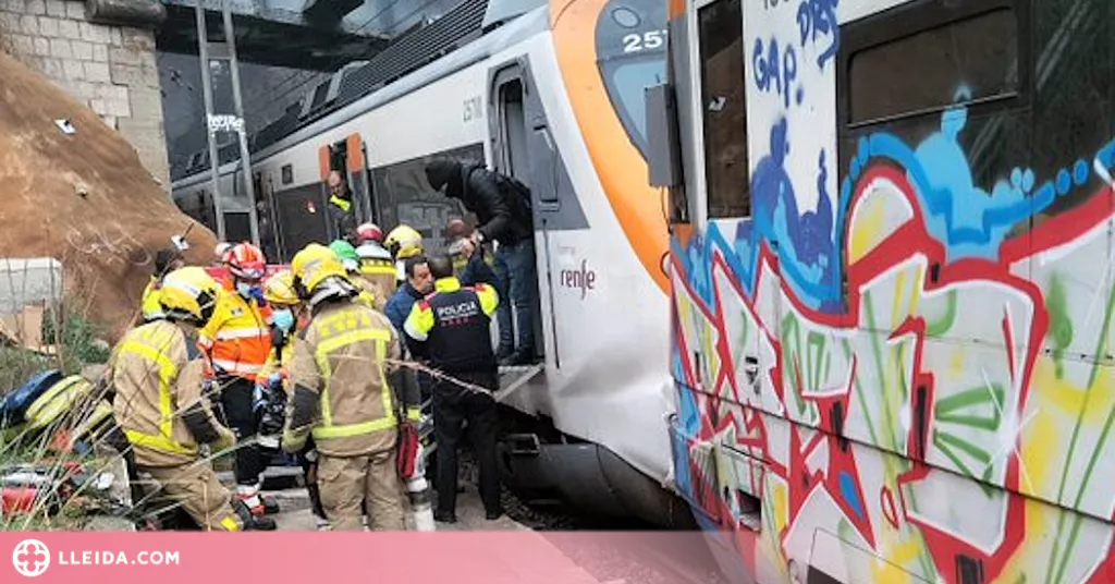 ⏯️ 155 ferits per l’encalç de dos trens en una estació de Rodalies