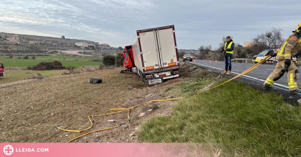 ⏯️ Accident mortal entre un cotxe i un camió a Tàrrega