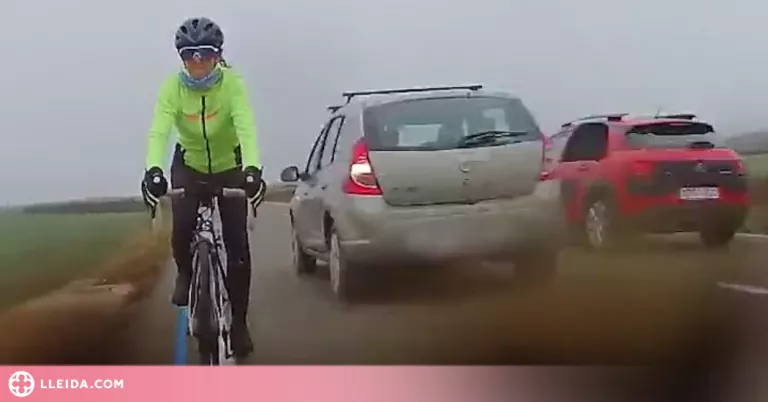 ⏯️ Un conductor temerari posa en perill dos ciclistes a la Noguera