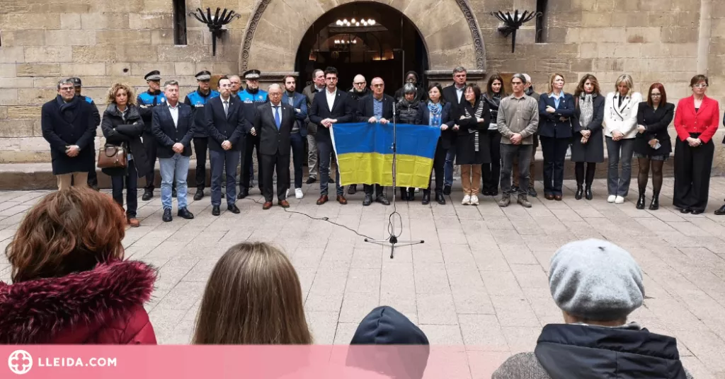 ⏯️ Concentració silenciosa a Lleida pel primer aniversari de la invasió d’Ucraïna
