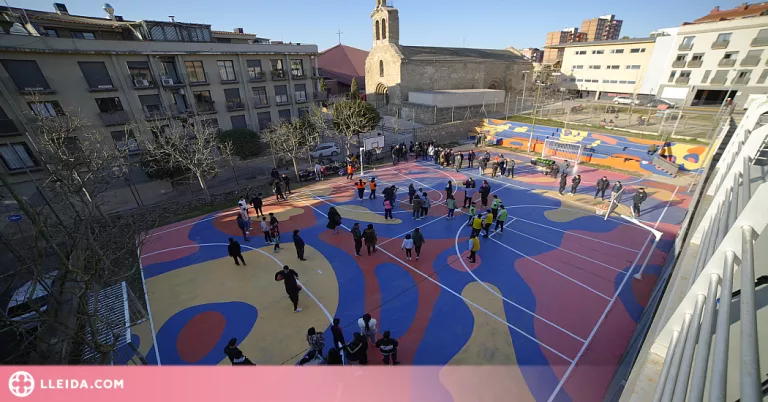 El Centre Històric de Lleida estrena la nova pista poliesportiva de la Panera