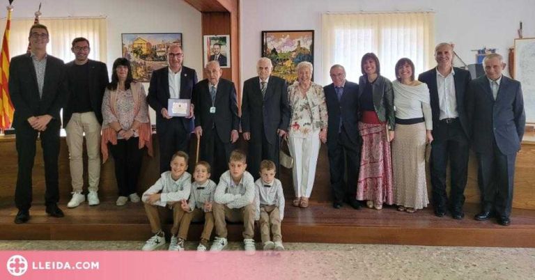 Medalla centenària per a un veí de Torà