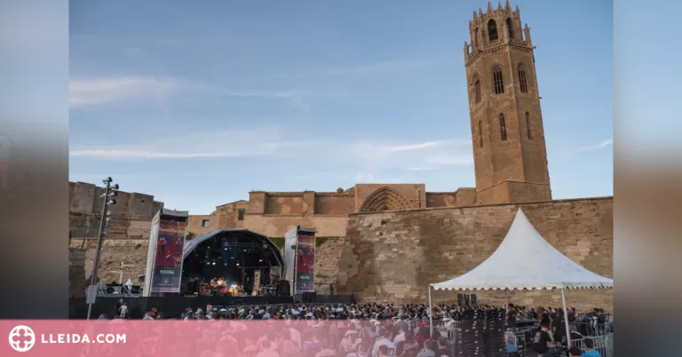 La música lleidatana marca el ritme de l’equador de les Festes de la Tardor