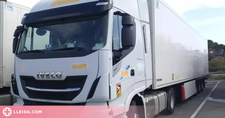 Denunciat un camioner per superar més de sis vegades la taxa d'alcoholèmia
