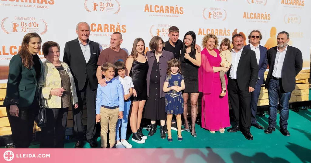 ⏯️ Lleida homenatja la pagesia amb la multitudinària i ovacionada preestrena d’‘Alcarràs’
