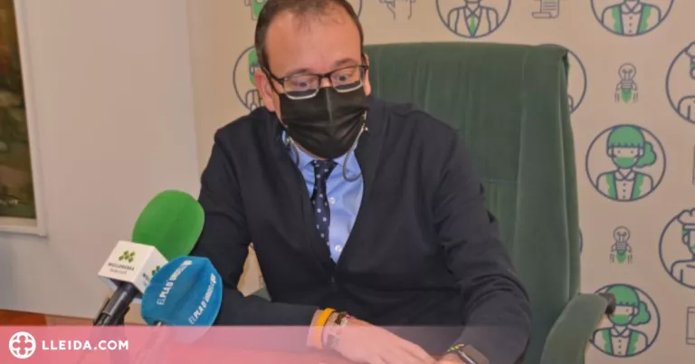 Mollerussa suprimeix aparcaments i estrena senyalització al carrer Domènec Cardenal