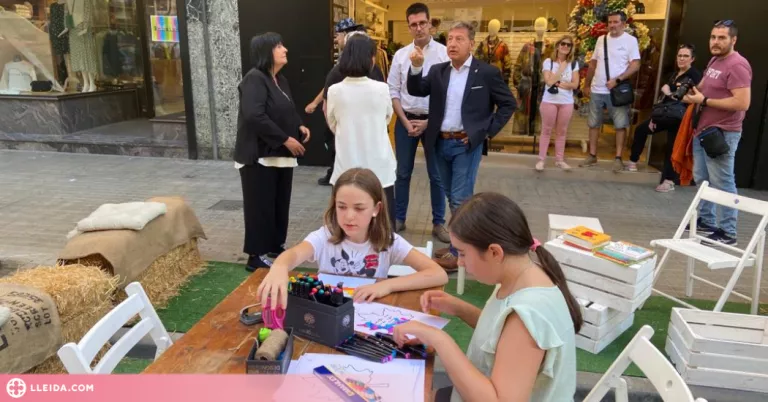 Lleida recupera amb el Parking Day l’espai urbà ocupat pels vehicles estacionats