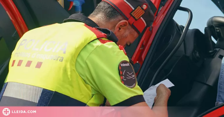 Enxampat conduint a 224 km/h amb el permís retirat
