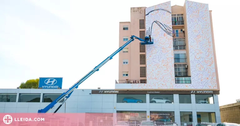 La Bordeta comença a lluir els nous murals del Festival _potFest 2022