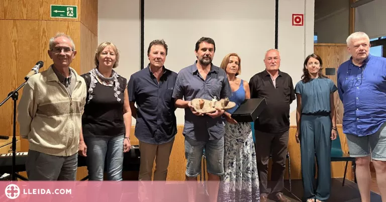 Una obra sobre el compromís d’un matrimoni guanya el sisè Concurs de Microrelats de la Vall Fosca