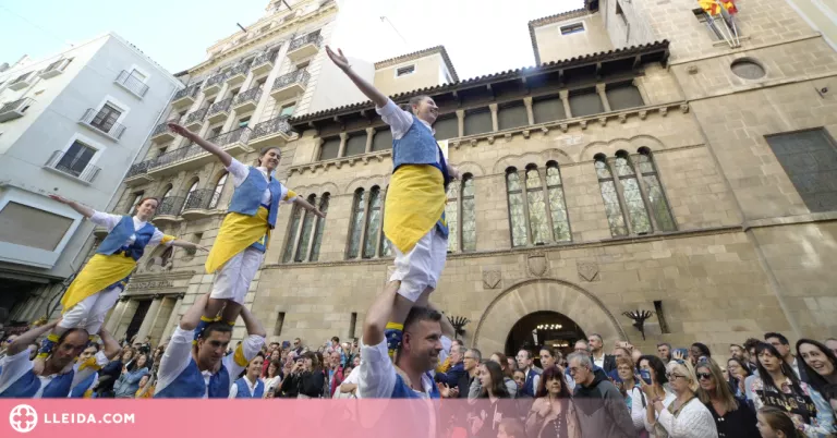 El Seguici de les Festes de la Tardor, aparador de la cultura popular als carrers de Lleida