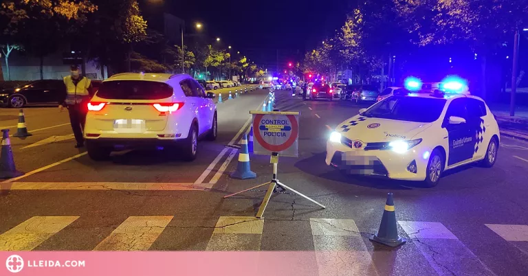 Un conductor drogat intenta atropellar agents de la Urbana de Lleida mentre fugia d'una baralla