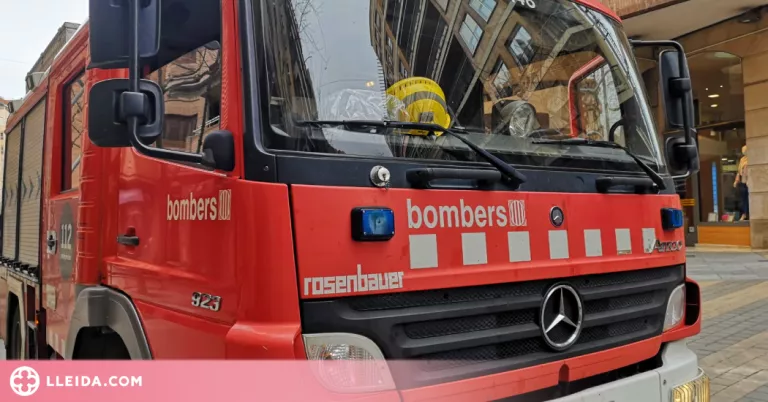 Tres ferits per la mala combustió d'una estufa de butà en un pis de Lleida