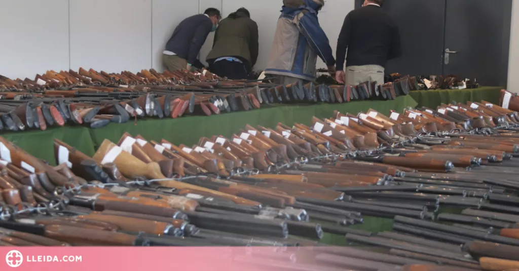 Adjudiquen 88 armes de foc en la darrera subhasta de la Guàrdia Civil a Lleida