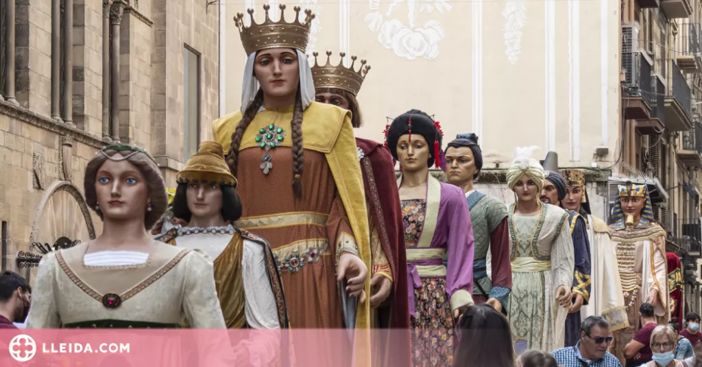 ⏯️ La Cultura Popular i el Castell de Focs tanquen les Festes de la Tardor