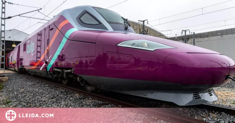 L'AVE barat s'estrena al juny i Renfe posa avui a la venda bitllets a 5 €