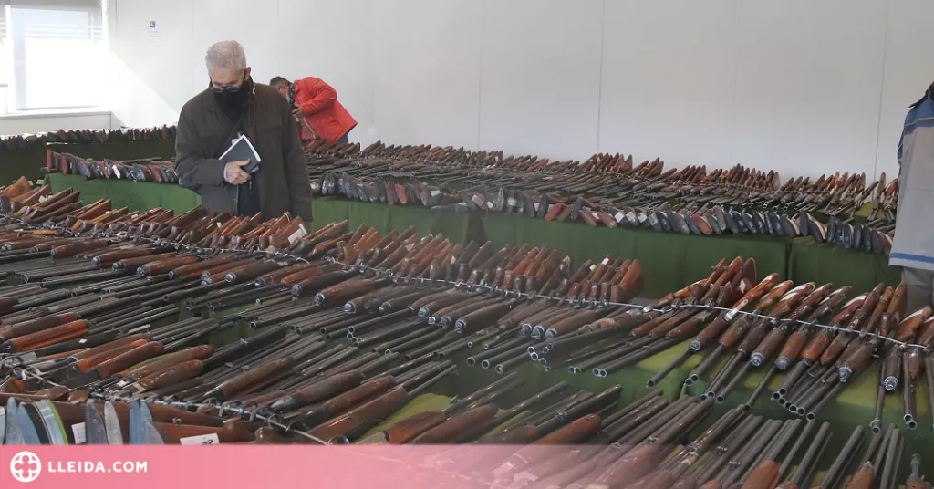 Adjudiquen 88 armes de foc en la darrera subhasta de la Guàrdia Civil a Lleida