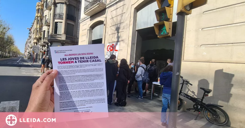 Recuperen una oficina bancària de Lleida per convertir-la en la seu del Casal de Joves