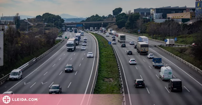 Reclamen la dimissió del director del Servei Català de Trànsit per "criminalitzar" el sector del transport