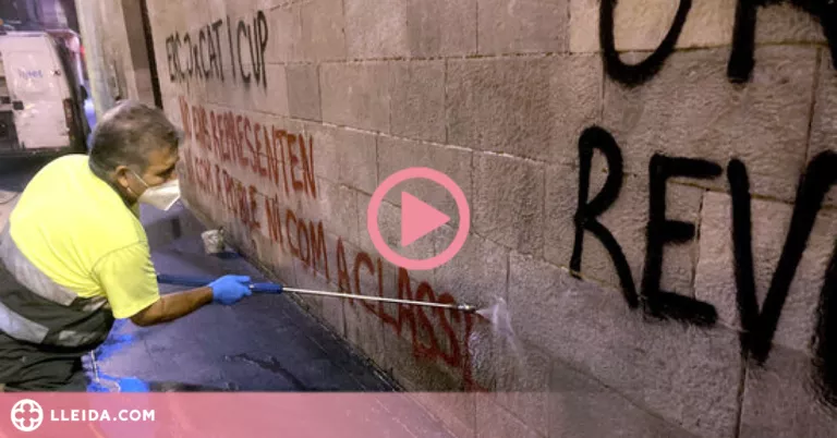 ⏯️ Comença la neteja de les pintades fetes a la façana de l'IEI
