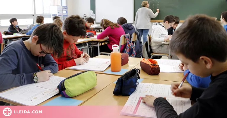 Ja són tres els instituts que mantindran el projecte lingüístic en català tot i la sentència