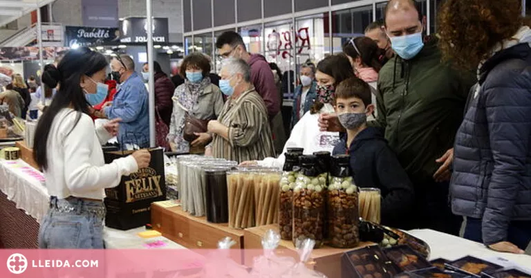 ⏯️ Centenars de visitants tornen a degustar la Fira del Torró d'Agramunt