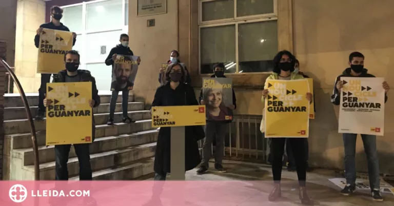 La CUP dóna el tret d’inici de la campanya denunciant la mala gestió de la pandèmia