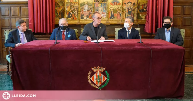 Nou acord de la Paeria per col·laborar amb agents immobiliaris, gestors i economistes