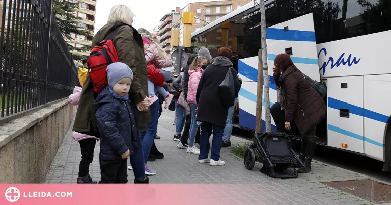 ⏯️ Arriba a Lleida el primer grup d'ucraïnesos de Guissona per sol·licitar protecció temporal