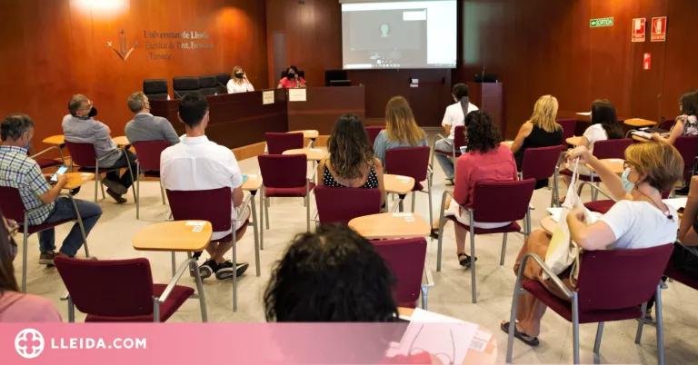 Treballs de final de grau i màster amb vocació social
