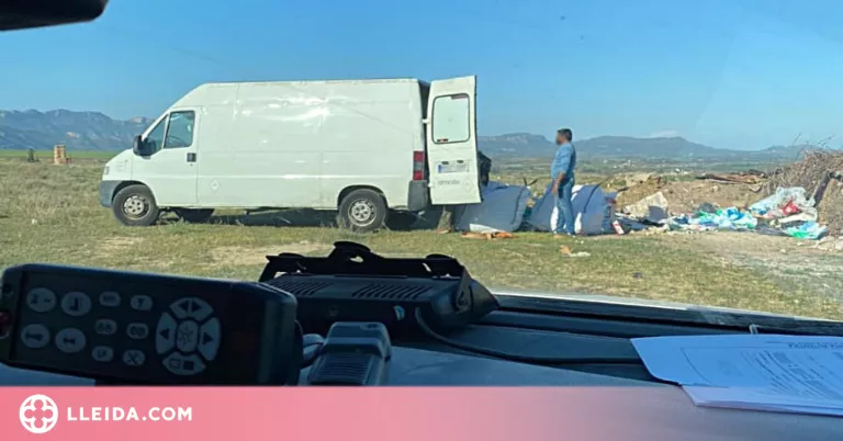 Enxampats fent un abocament il·legal en un jaciment arqueològic de la Noguera