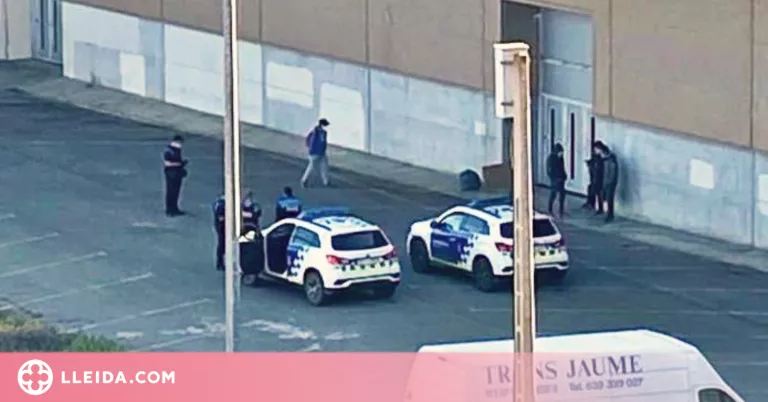 Demanen aturar les identificacions "per perfil ètnic" a persones que dormen al carrer a Lleida