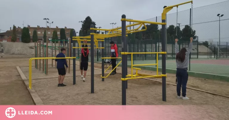 Rosselló amplia la zona esportiva amb un nou aparell de ‘workout’
