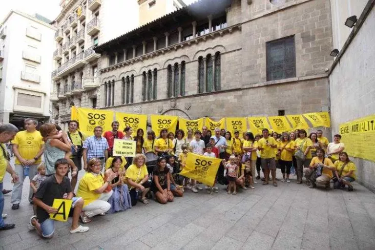 Protesta contra el decret de plantilles