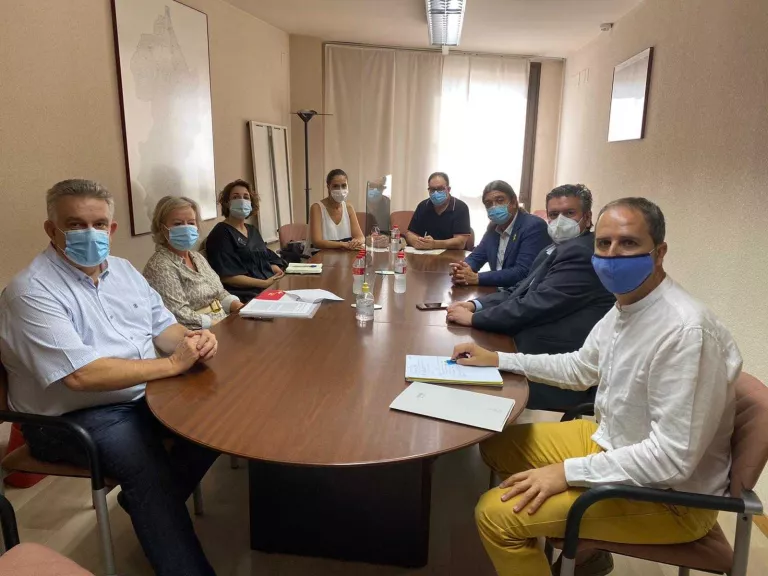 El Consell Comarcal del Segrià i el sector de i l'hostaleria es reuneixen per tractar temes econòmics