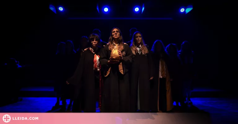 Corocrux embruixa la ciutat de Lleida amb un doble concert