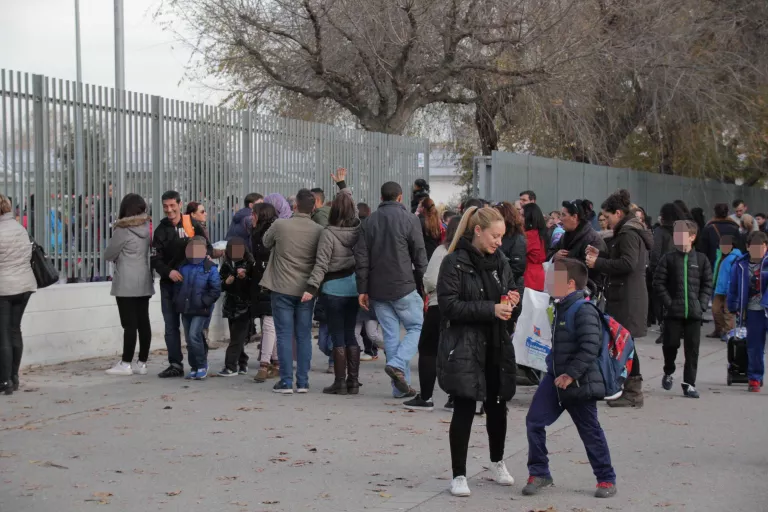 La Generalitat vol eliminar la preinscripció amb punts per a celíacs i pares exalumnes