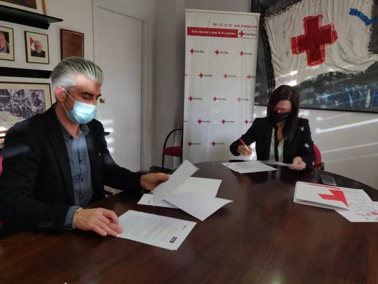 La Creu Roja de Lleida signa un conveni de col·laboració amb una empresa lleidatana
