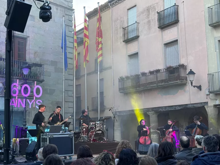 Cervera commemora els 600 anys de les campanes amb l’obra musical SIX