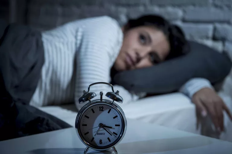 Com ens afecta dormir poc o malament?