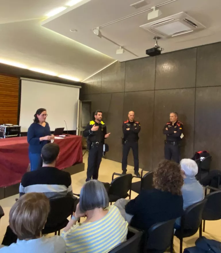 Un detingut per amenaces amb arma blanca i tres denunciats arran de diversos incidents a Solsona