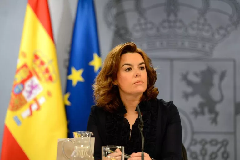 Rajoy dóna un nou termini a Puigdemont per rectificar o "serà l'únic responsable de l'aplicació de la Constitució"