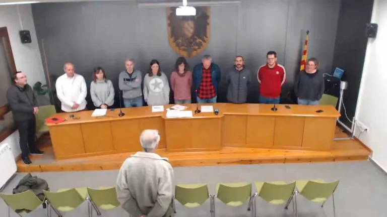 Minut de silenci pels muntanyencs de Sort morts