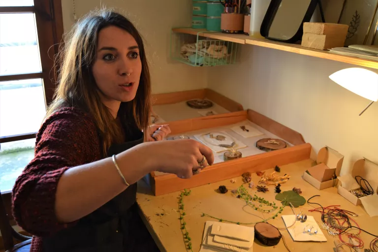 Tatiana Cercós i les joies botàniques