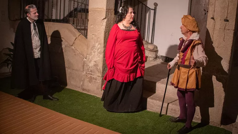 Viatge teatral en el temps a Cal Sant d’Ivars d’Urgell